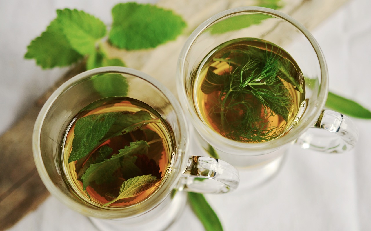 herbal-tea-1410565_1280.jpg