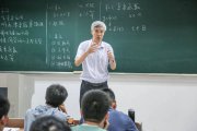 如何让物理学通识课由“难懂”成为“爆款”？